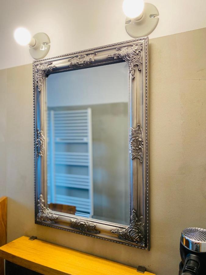 Phoenix Apartments - Monteurwohnung Mit Riesiger Parkflaeche Билефелд Екстериор снимка
