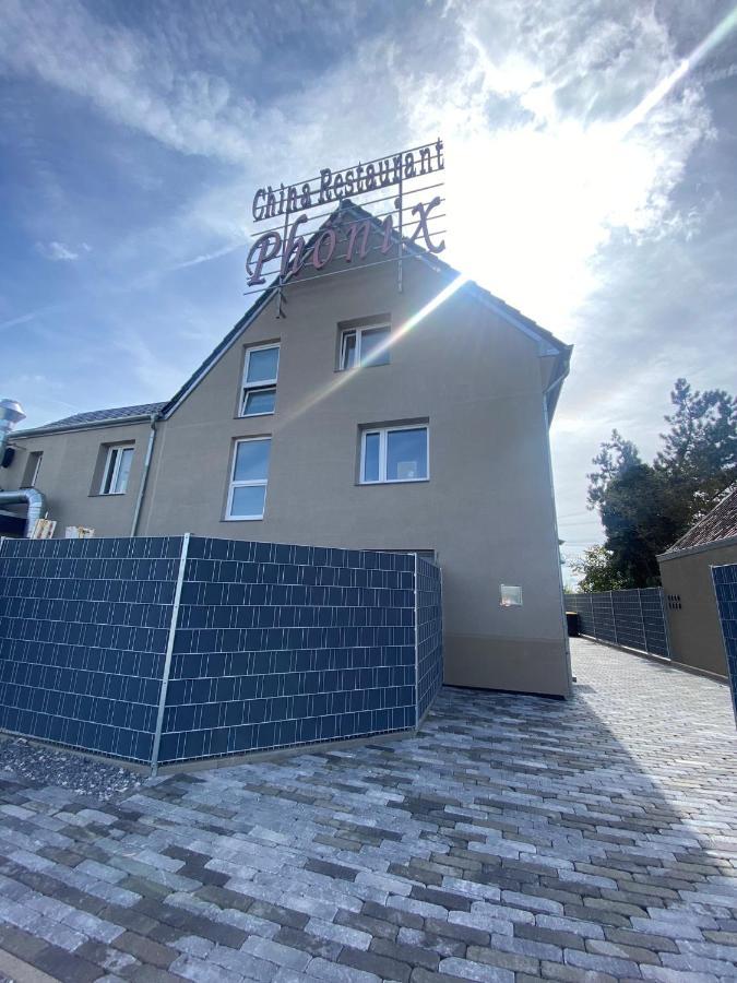 Phoenix Apartments - Monteurwohnung Mit Riesiger Parkflaeche Билефелд Екстериор снимка