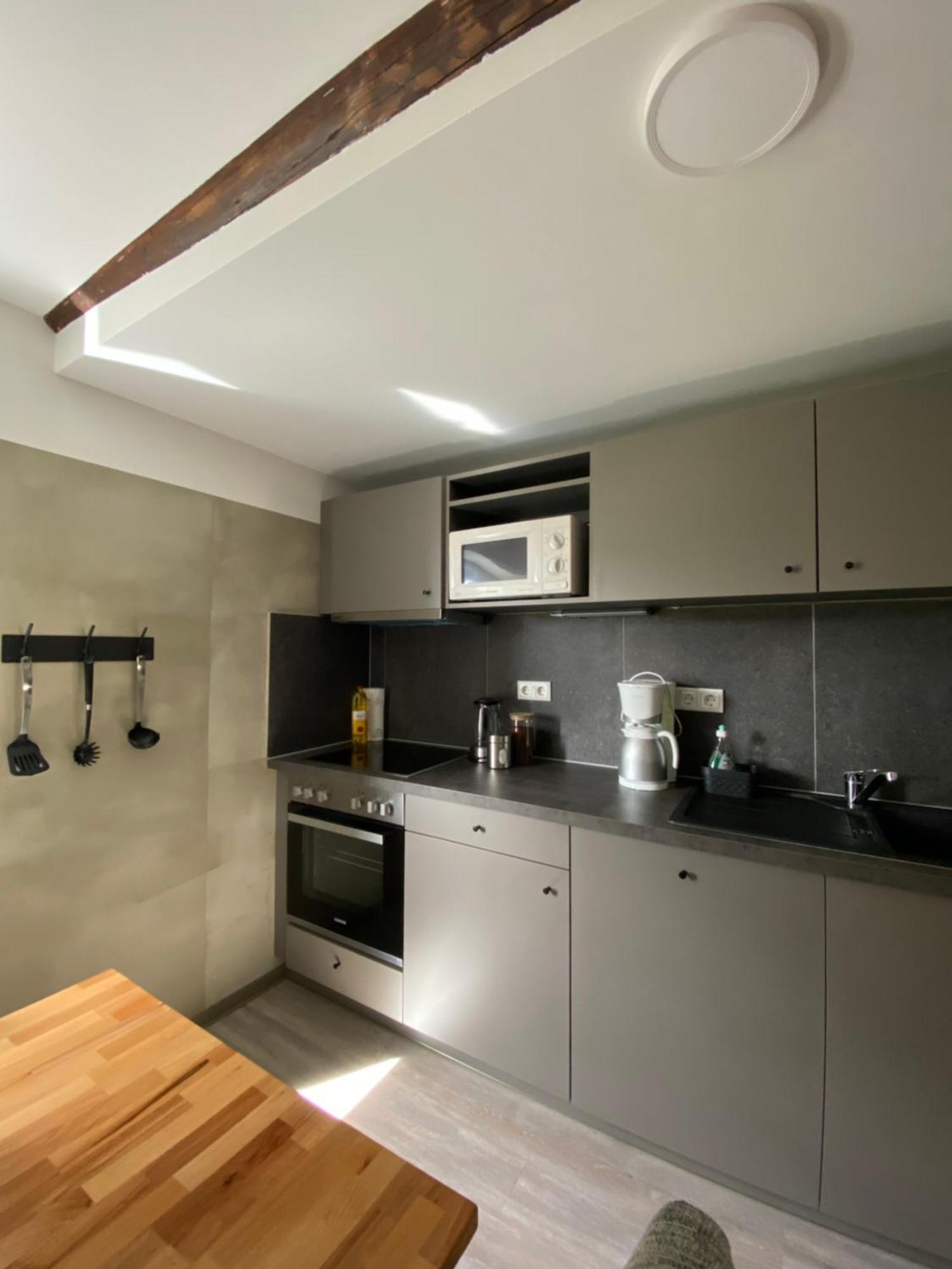 Phoenix Apartments - Monteurwohnung Mit Riesiger Parkflaeche Билефелд Екстериор снимка